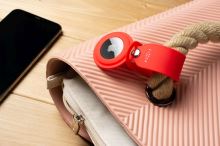 Silikonové pouzdro s popruhem FIXED Silky pro Apple AirTag, červené (5)