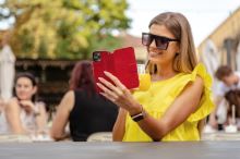 Kožené pouzdro typu kniha FIXED ProFit pro Apple iPhone 11, červené (10)