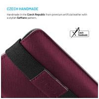 Univerzální pouzdro FIXED Lucca se zavíracím popruhem pro telefony do 6,6", vínové (3)